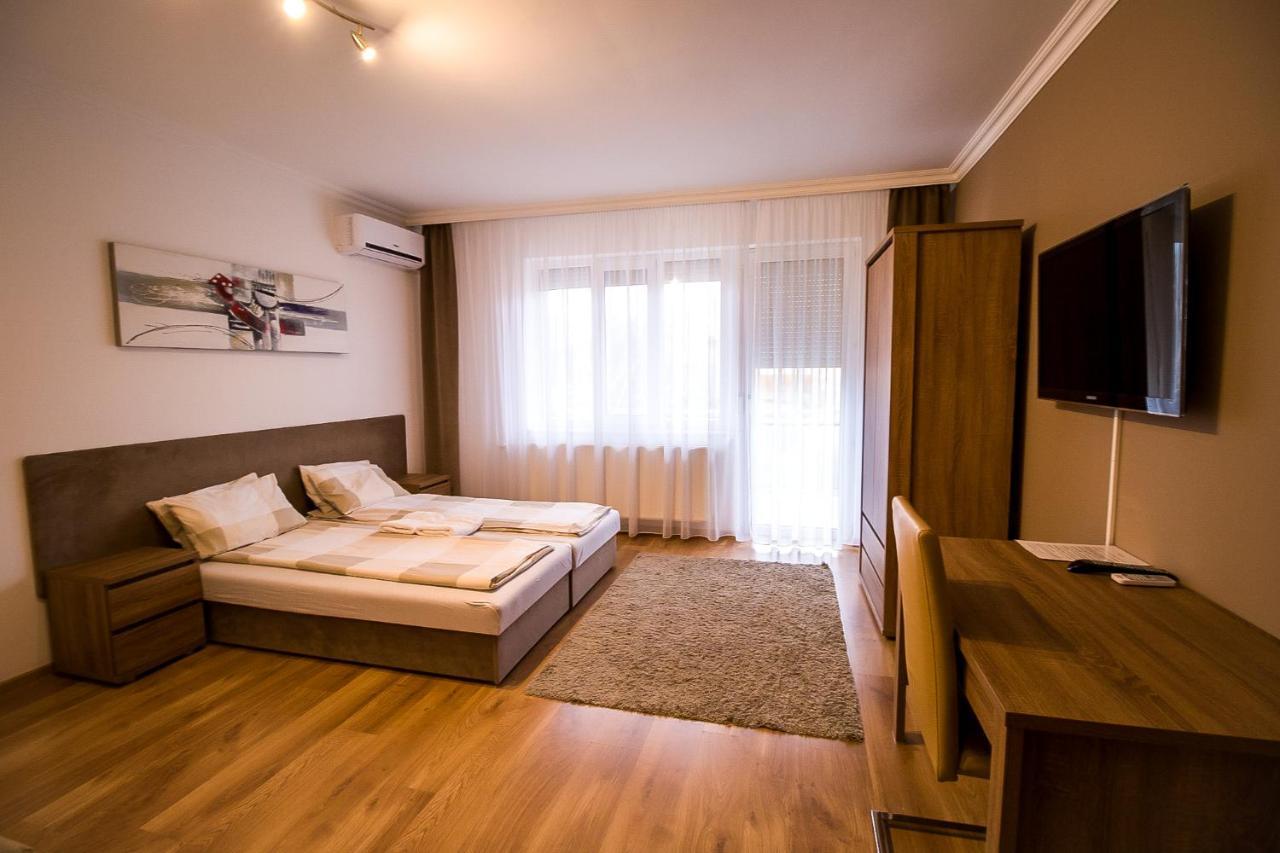 Thermal Next II Weninger Apartman Kiskunhalas Kültér fotó
