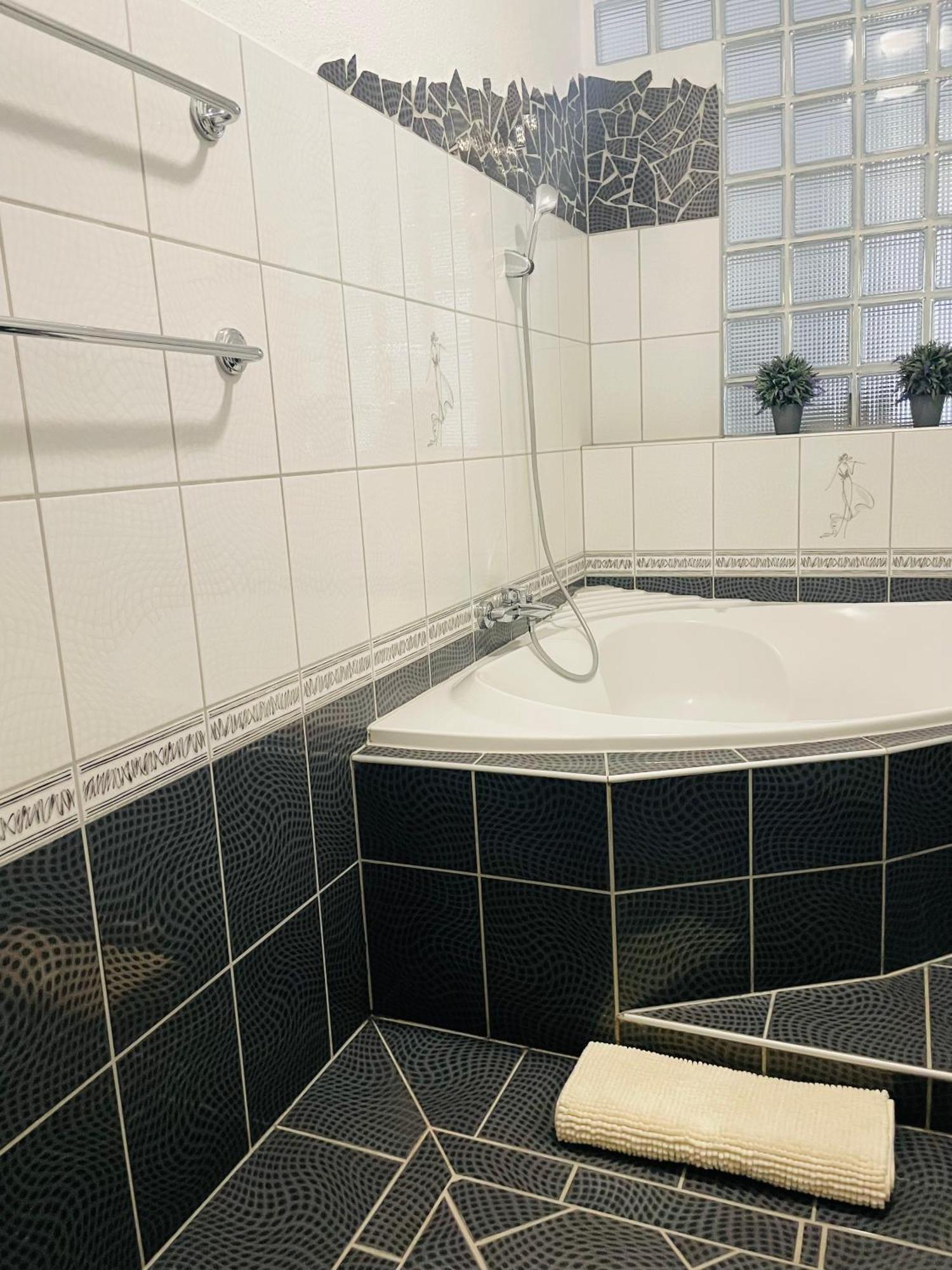 Thermal Next II Weninger Apartman Kiskunhalas Kültér fotó