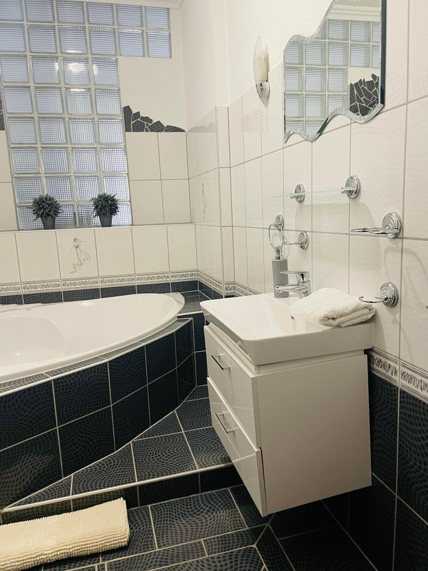 Thermal Next II Weninger Apartman Kiskunhalas Kültér fotó